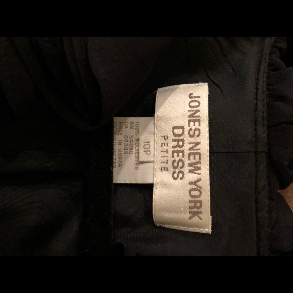 Clothes - Picture 2 of 2